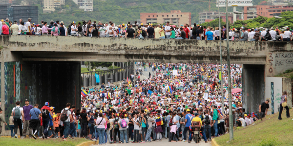 venezuelani in fuga