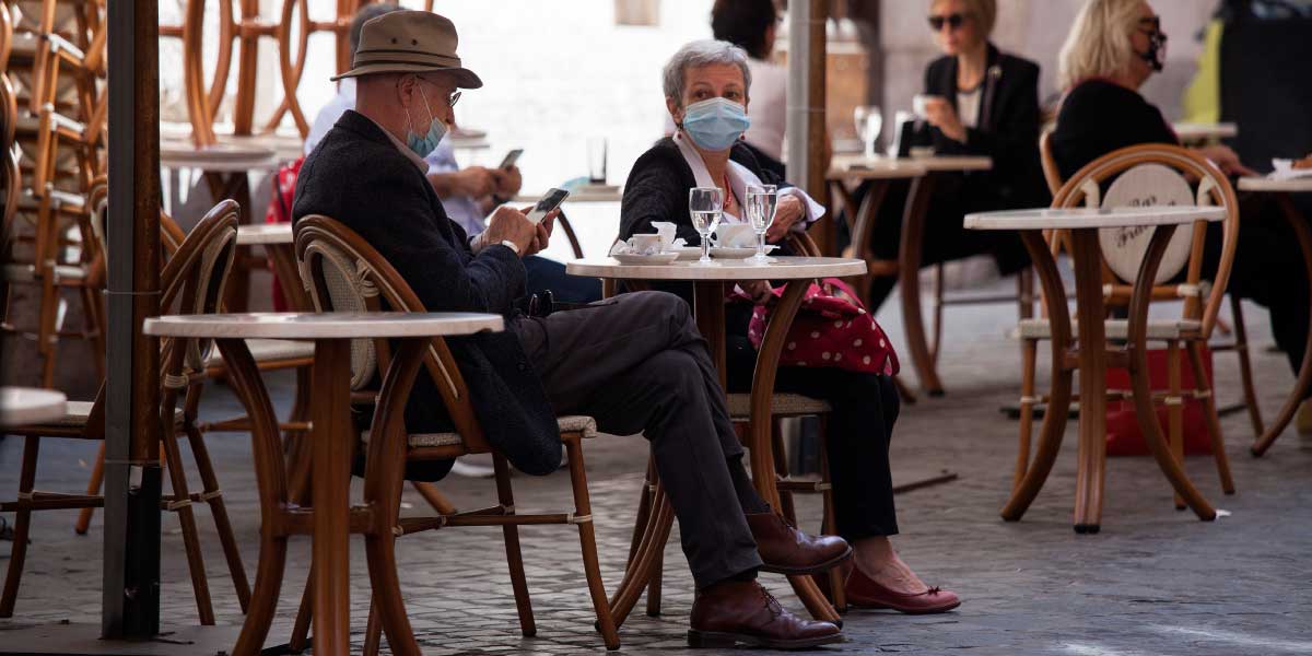 La pandemia che elimina i più anziani. Longevità in discussione?